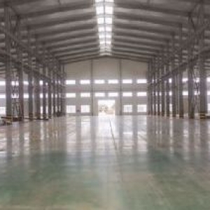 河西工业园7000平米/25元标准厂房，采光极佳，证件齐全！